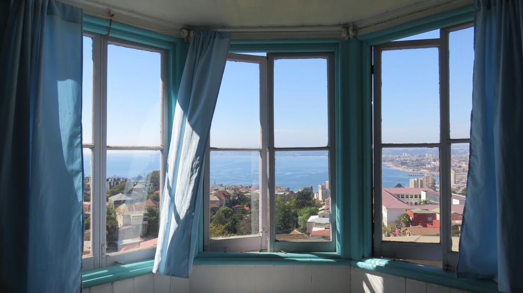Hostal Faro Azul Valparaíso Esterno foto